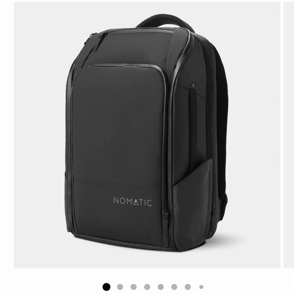 Nomatic 20L Men's Travel Pack in Black